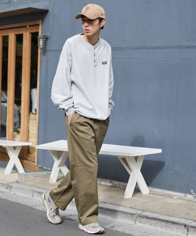 カーキ モデル：181cm L着用