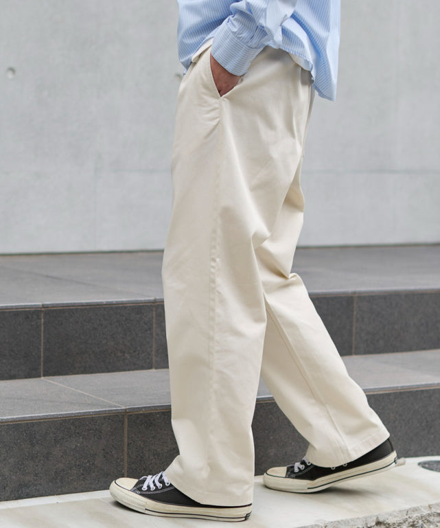 キナリ モデル：181cm L着用