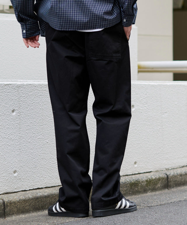 ブラック モデル：181cm L着用