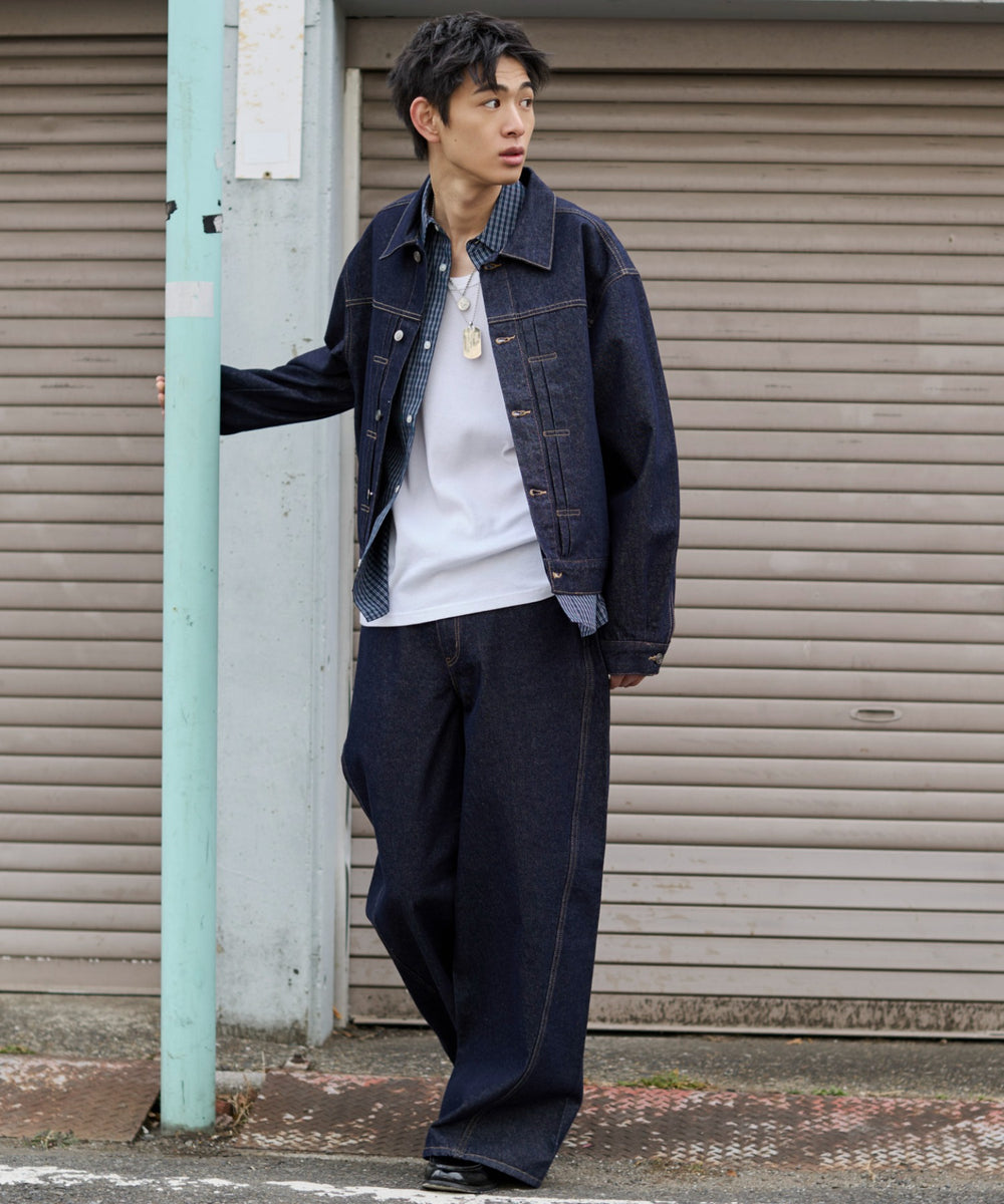 デニムインディゴ モデル：181cm L着用