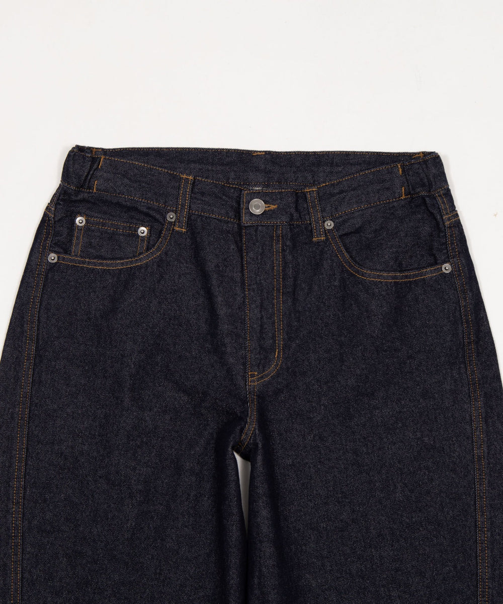 カバーフィットフラップデニムパンツ