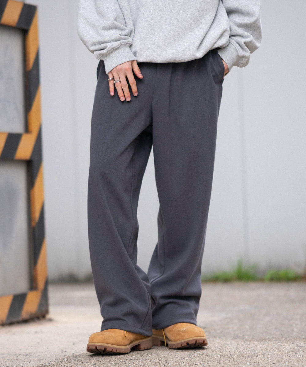 チャコール モデル：175cm L着用