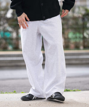 アッシュグレー モデル：175cm L着用