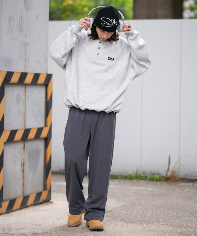 チャコール モデル：175cm L着用