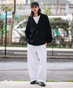 アッシュグレー モデル：175cm L着用