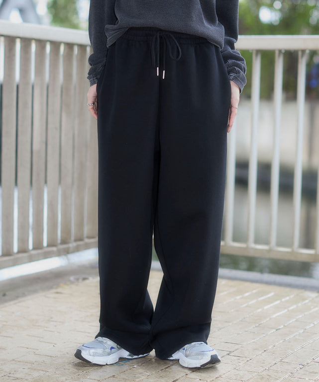 ブラック　モデル：163cm M着用