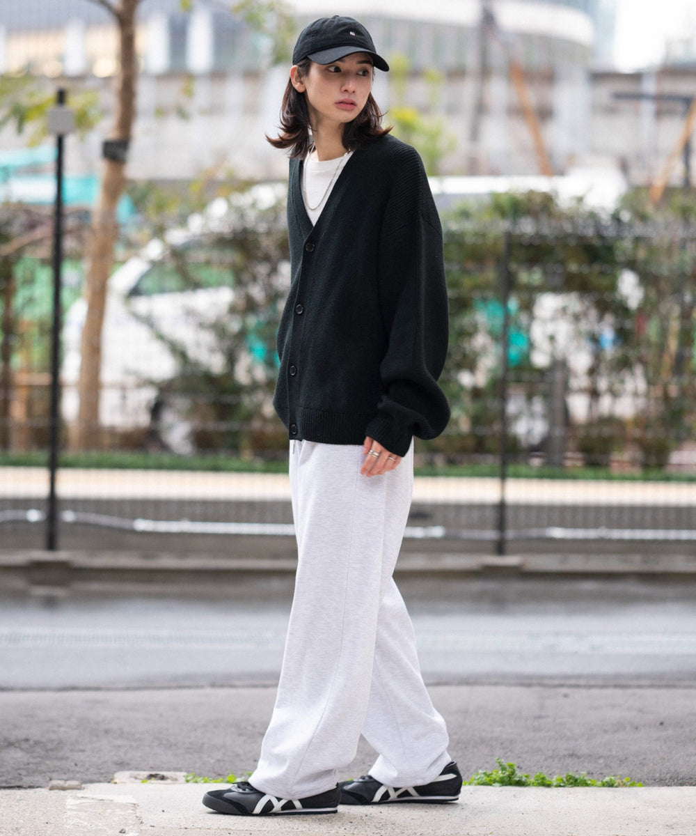 アッシュグレー モデル：175cm L着用