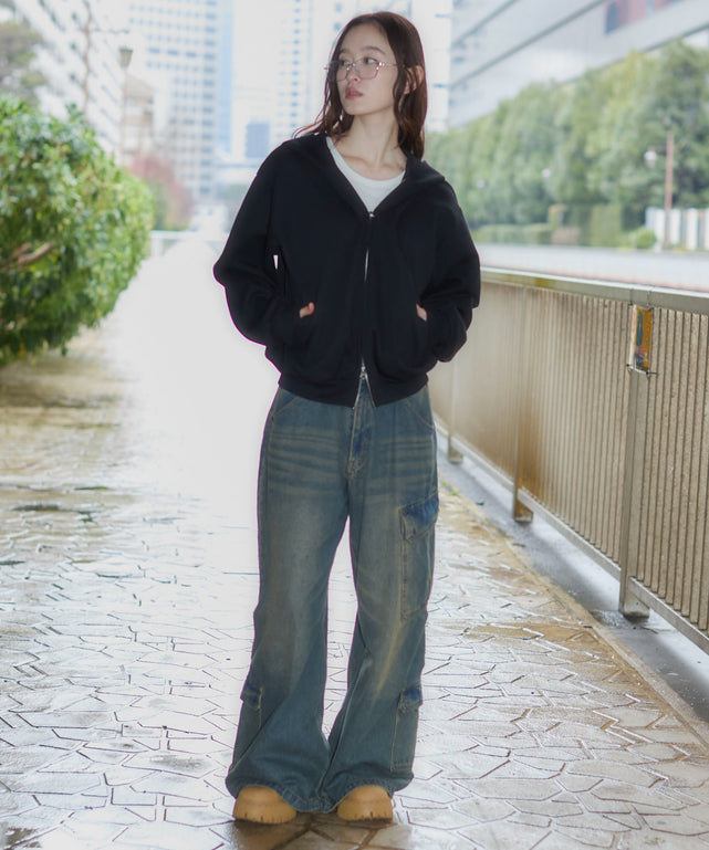 ブラック　モデル：163cm S着用