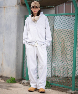 アッシュグレー モデル：175cm L着用