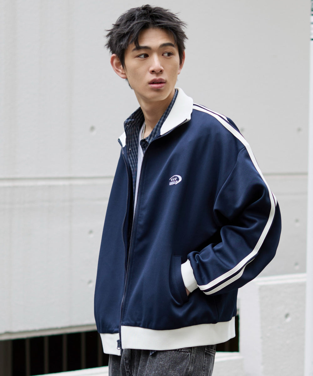 ネイビー モデル：181cm L着用