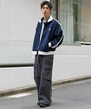 ネイビー モデル：181cm L着用