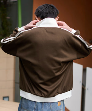 ブラウン モデル：181cm L着用