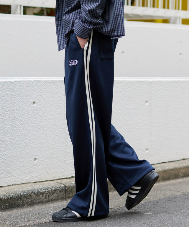 ネイビー モデル：181cm L着用ネイビー モデル：181cm L着用