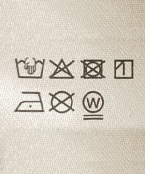 ブリーチグラフィックZIPパーカー