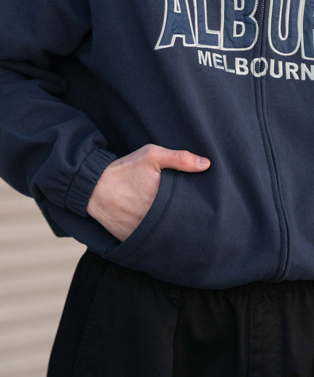 スタンドネックZIPパーカー