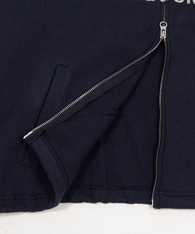 スタンドネックZIPパーカー