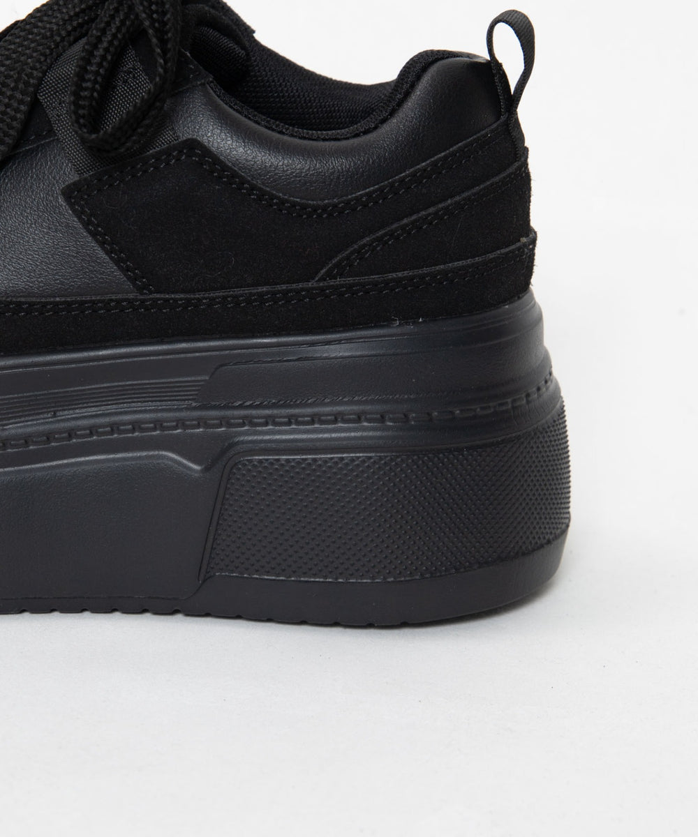 厚底ワイドシューレーススニーカー