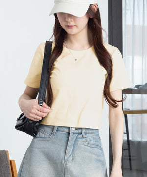 Lイエロー　モデル：160cm M着用