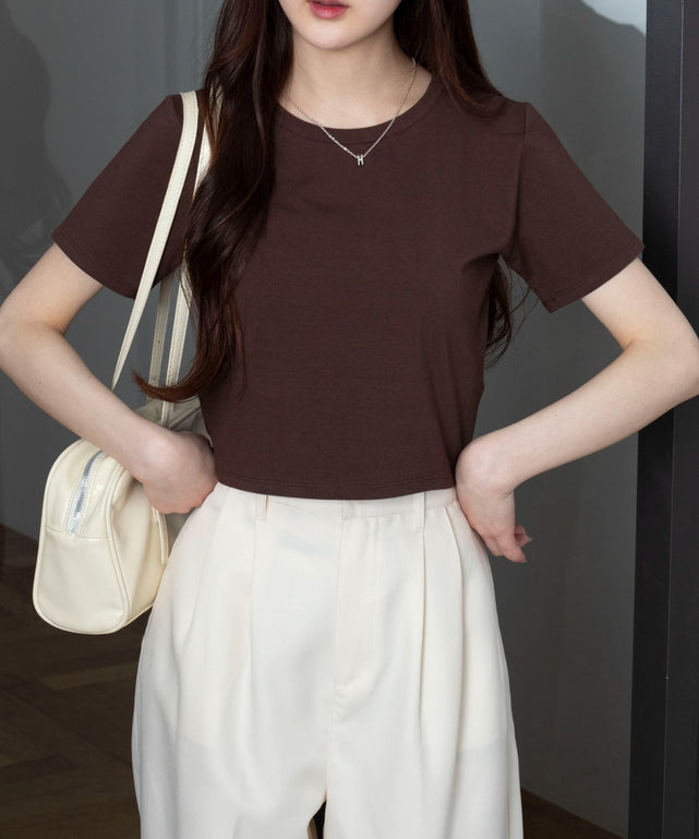 ブラウン　モデル：160cm M着用