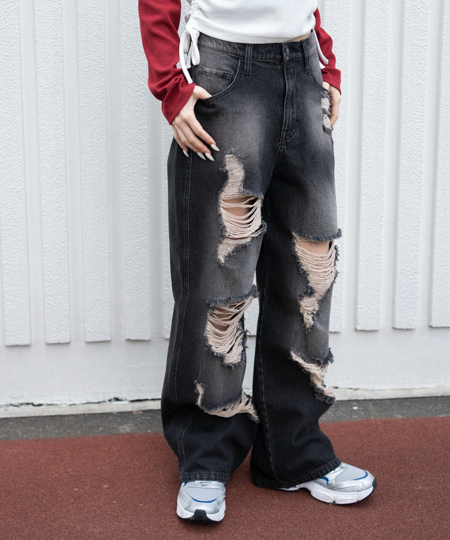 デニムブラックソノタ モデル：159cm M着用