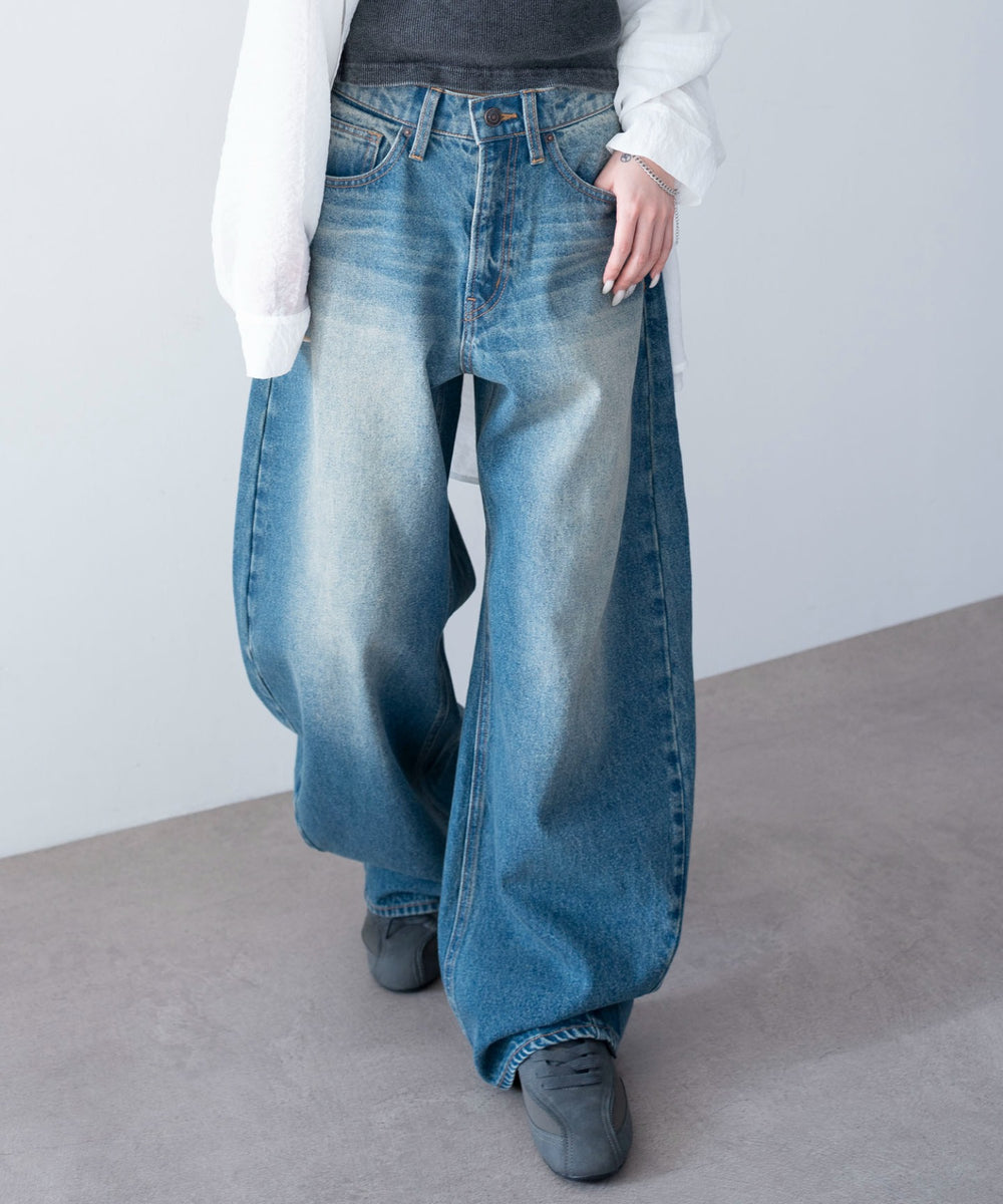 デニム中濃加工　モデル：159cm M着用