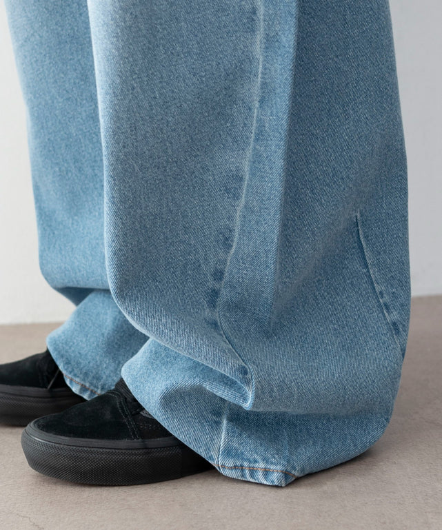 ワイドカーブデニムパンツ