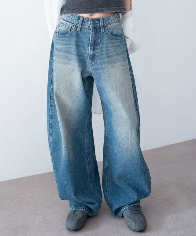 デニム中濃加工　モデル：159cm M着用