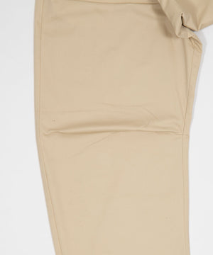 キーチャーム付きチノカーブパンツ