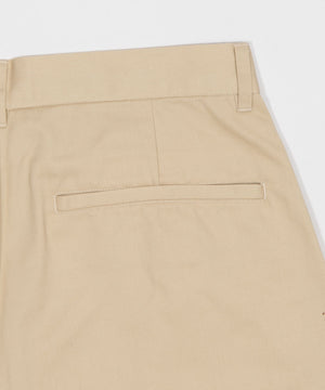 キーチャーム付きチノカーブパンツ