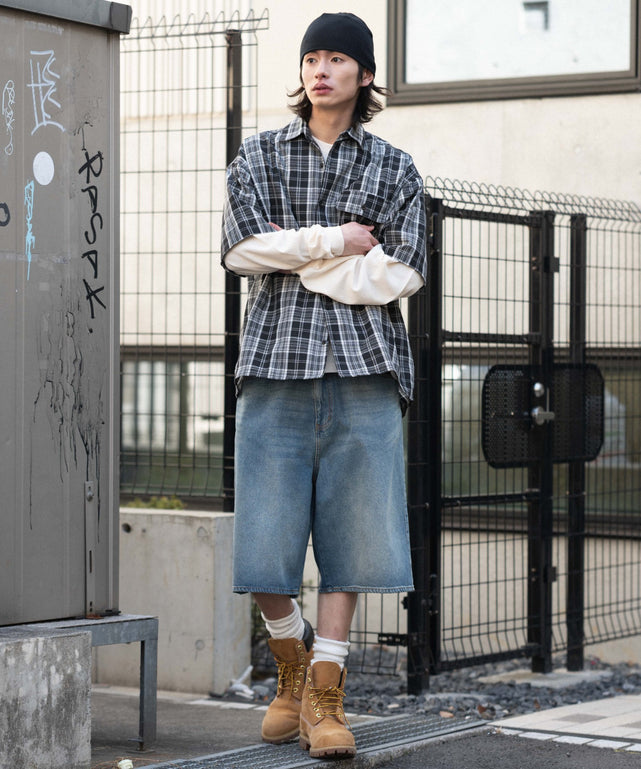 デニム中濃加工 モデル：182cm L着用