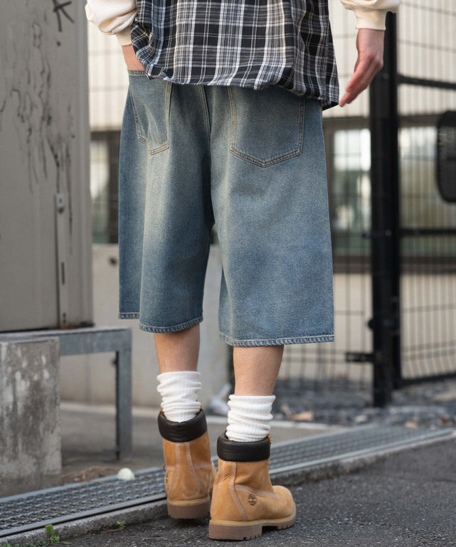 デニム中濃加工 モデル：182cm L着用