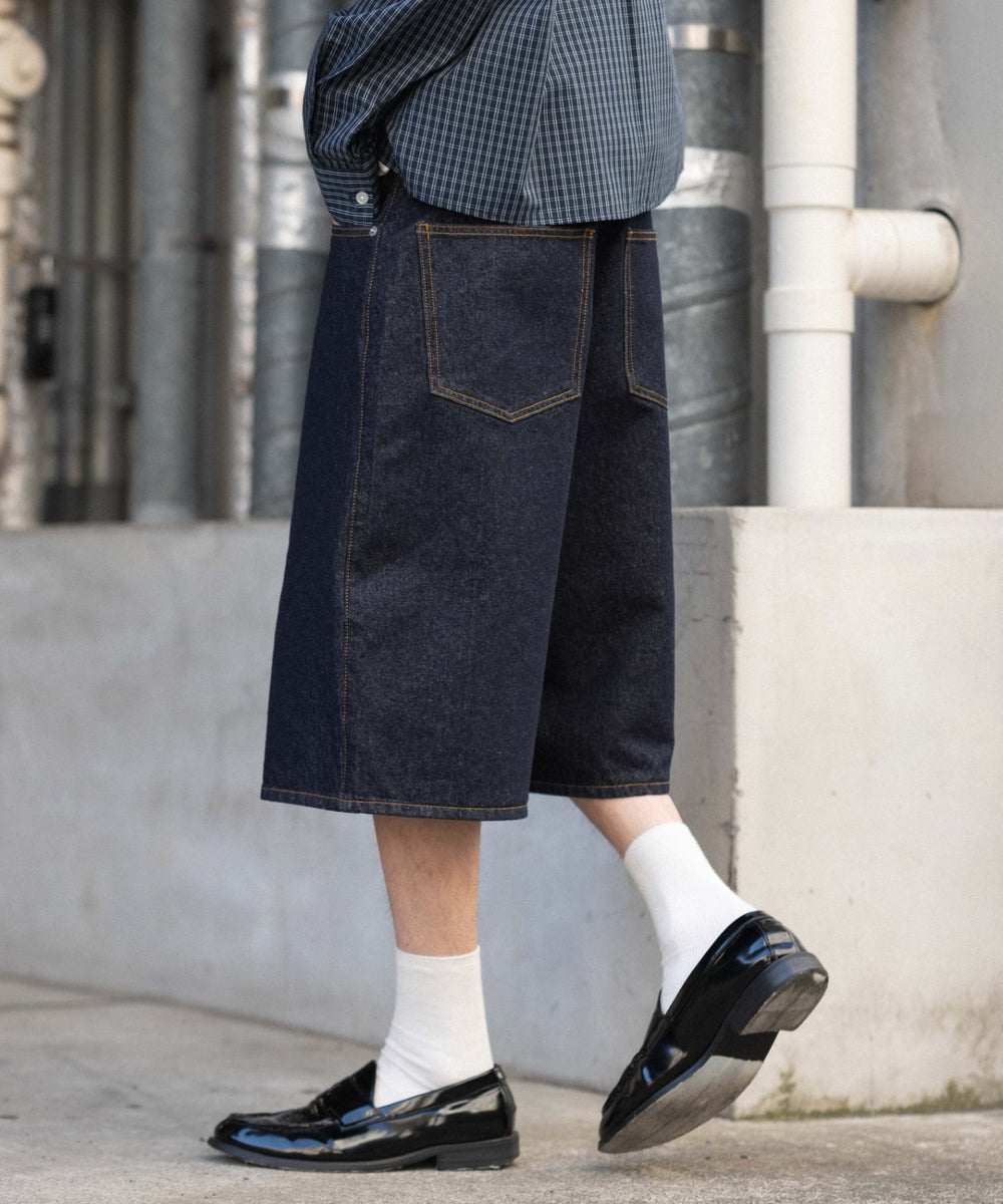 デニムインディゴ モデル：182cm L着用