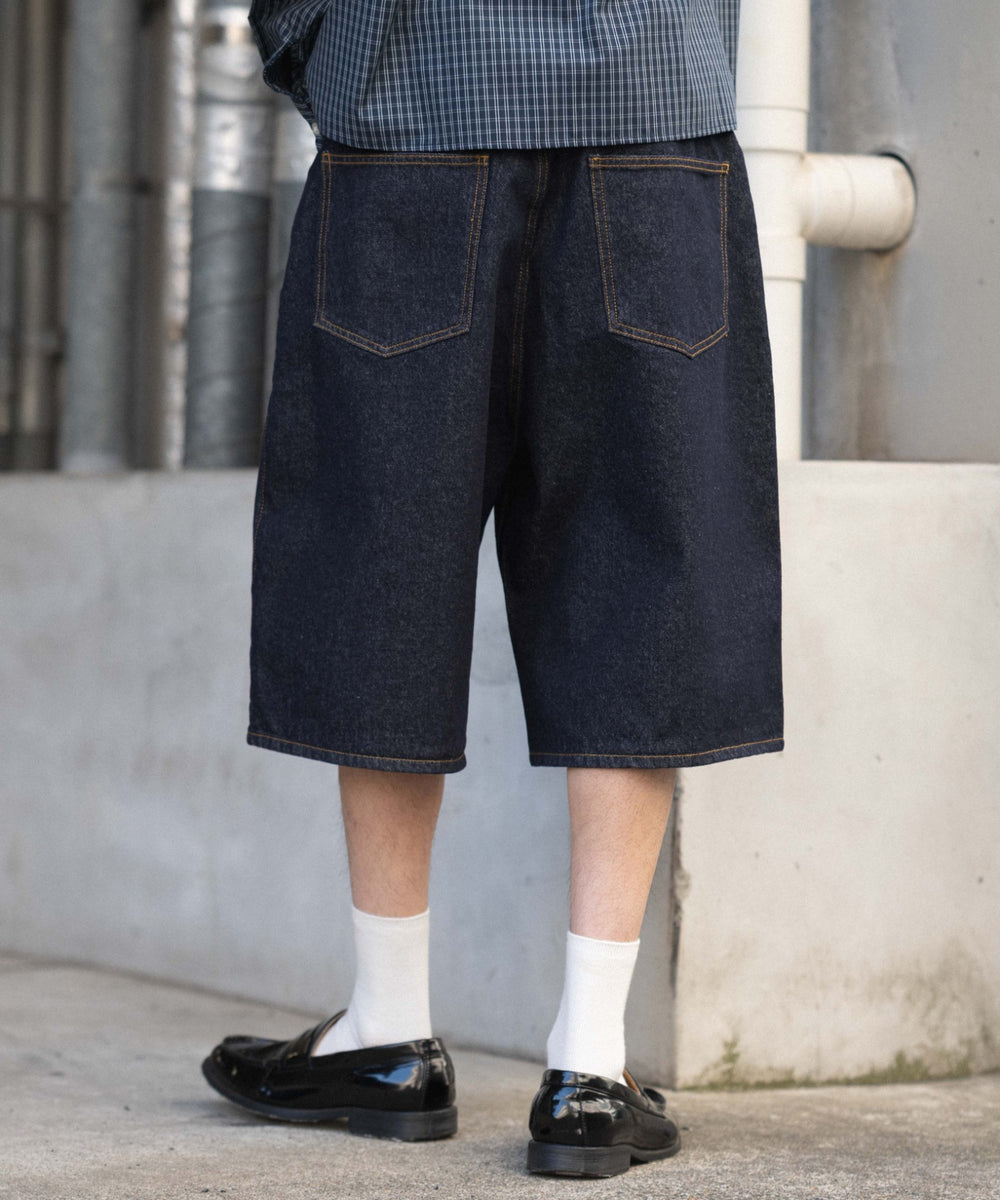 デニムインディゴ モデル：182cm L着用