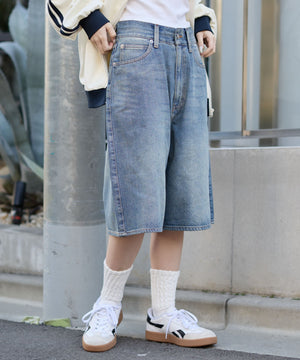 デニム中濃加工 モデル：159cm S着用