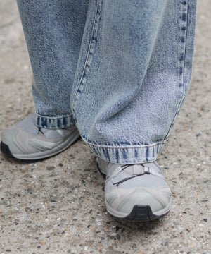 タックワイドストレートデニム