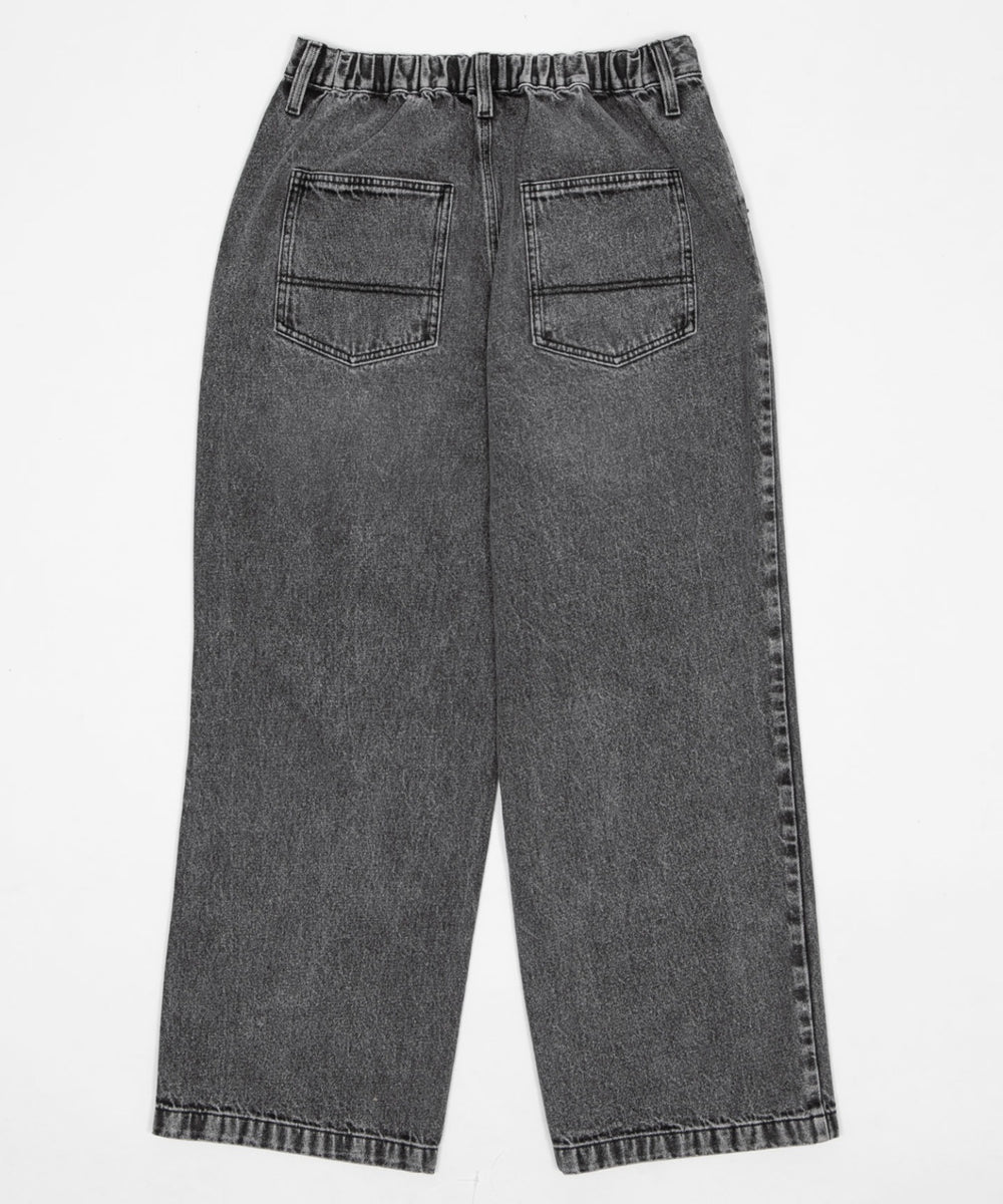 タックワイドストレートデニム