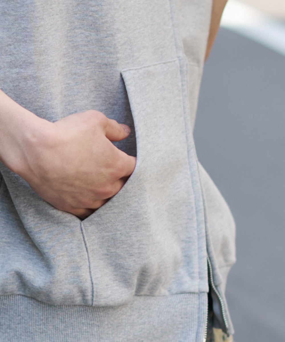 杢グレー モデル：182cm L着用