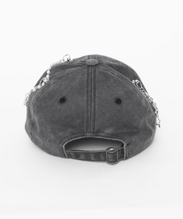 チャームポイントロゴキャップ