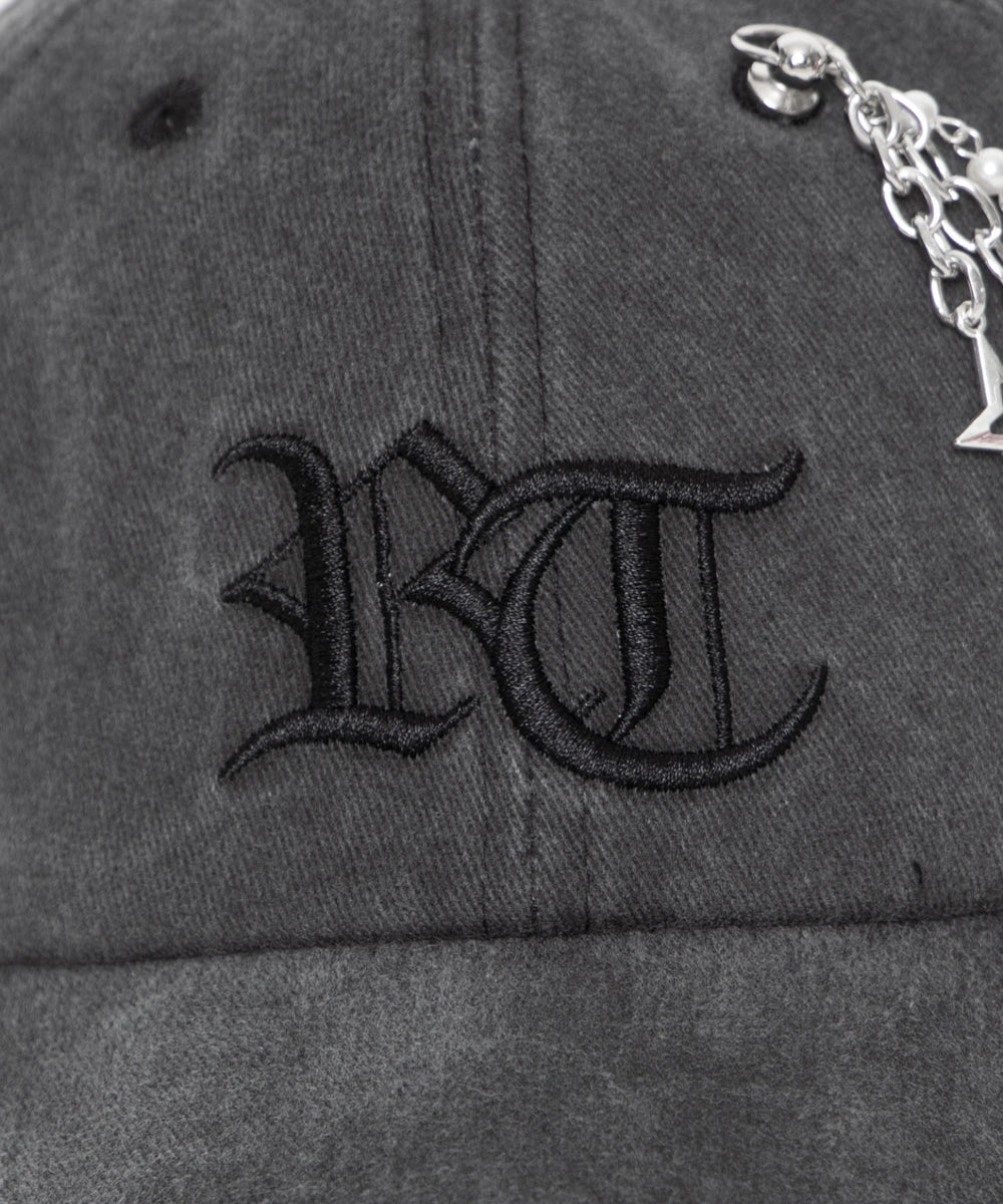 チャームポイントロゴキャップ