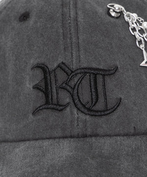 チャームポイントロゴキャップ