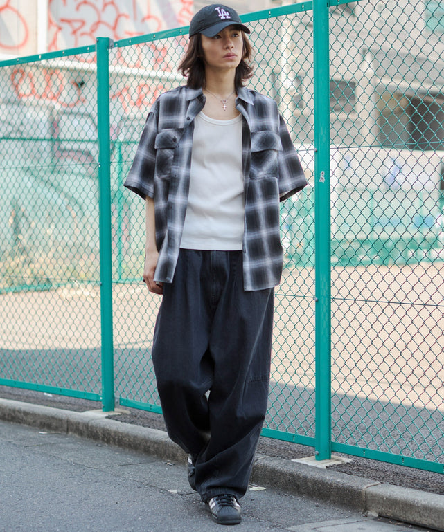 デニムブラックソノタ  モデル：182cm L着用