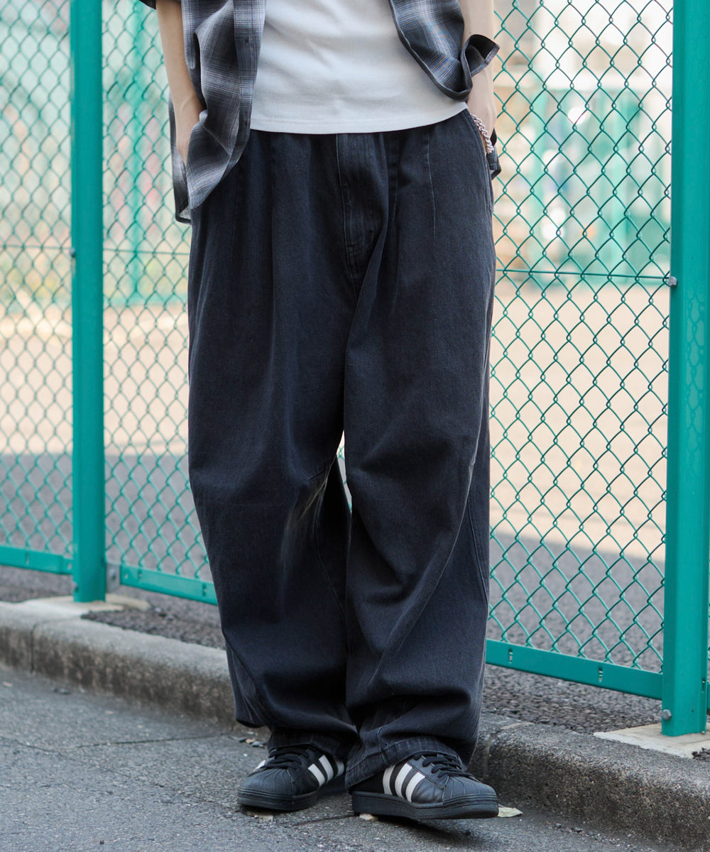 デニムブラックソノタ  モデル：182cm L着用