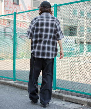 デニムブラックソノタ  モデル：182cm L着用