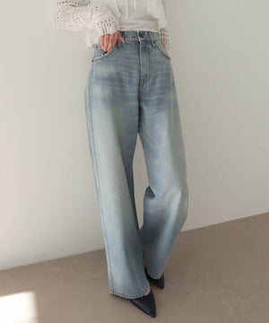 デニム淡加工 モデル：160cm M着用