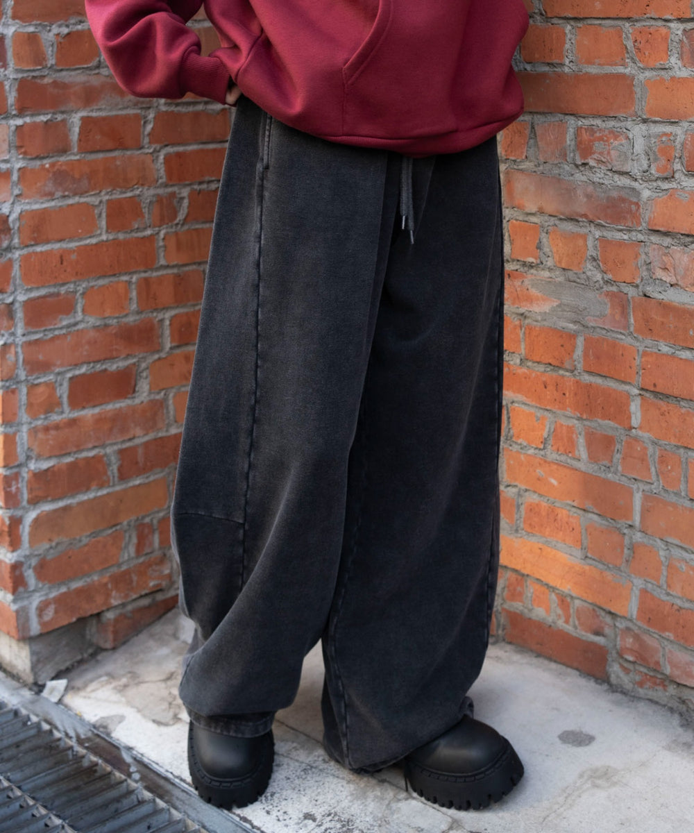 スミクロ　モデル：159cm M着用