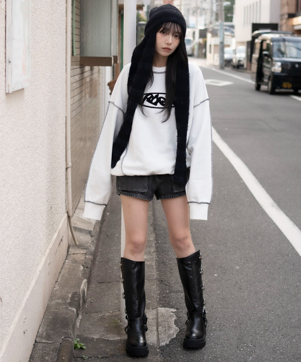 ホワイト　モデル：159cm M着用