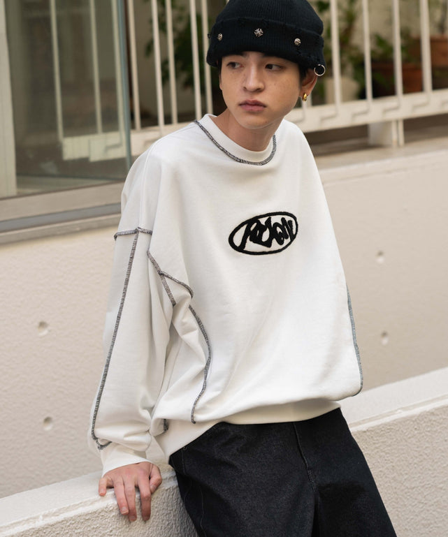 ホワイト モデル：180cm L着用