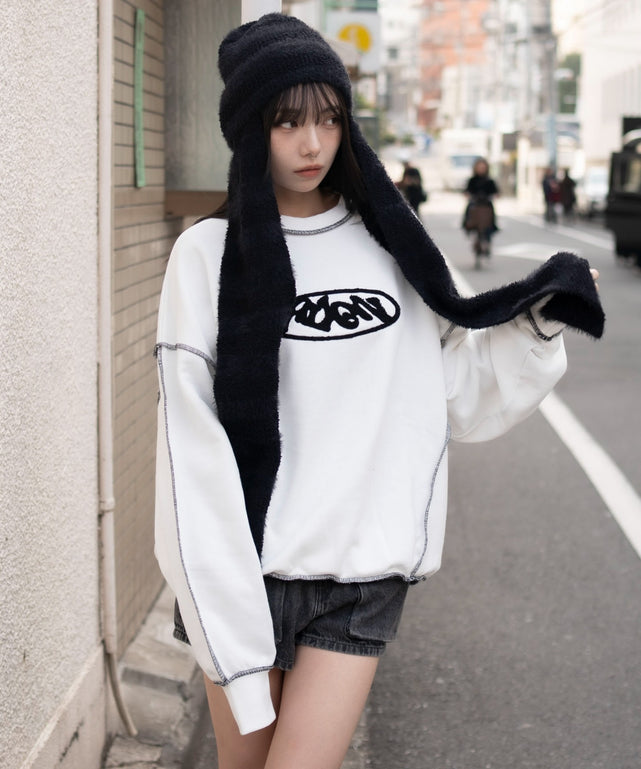 ホワイト　モデル：159cm M着用