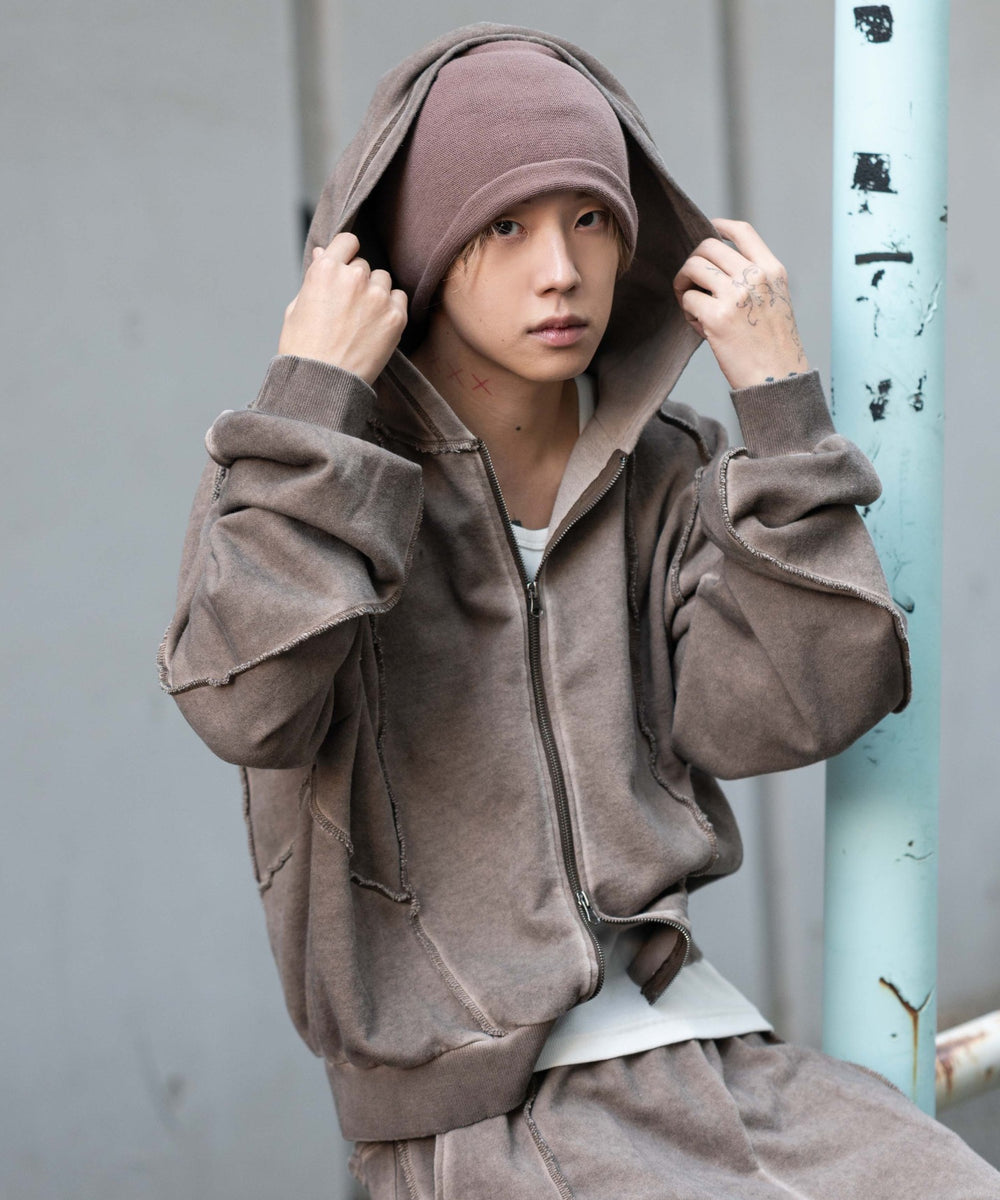 ブラウン モデル：175cm L着用