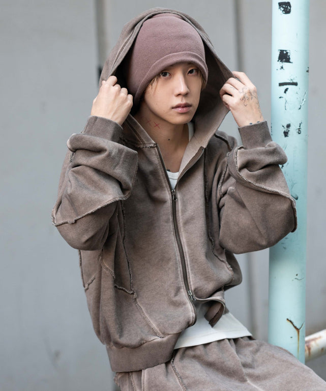 ブラウン モデル：175cm L着用